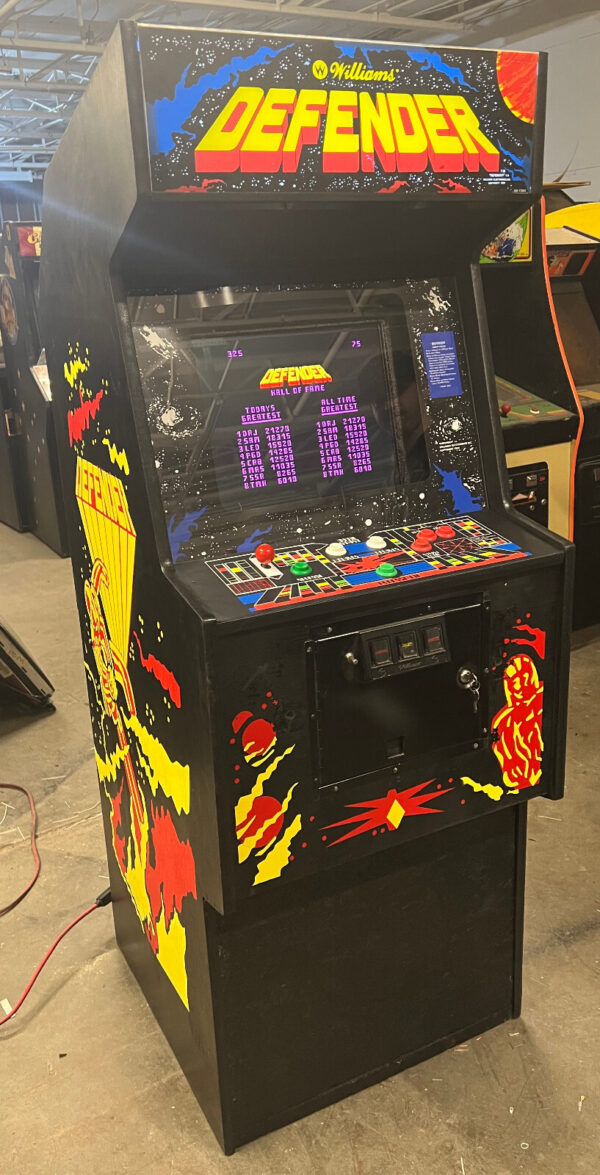 Defender Arcade Machine (Williams, 1981)